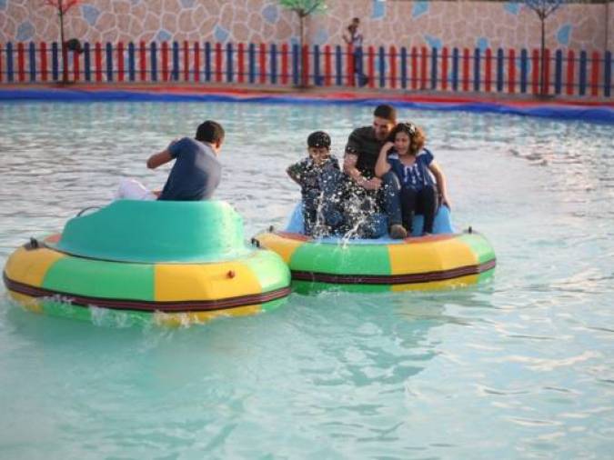 مظاهر عيد الفطر المبارك لعام 2013  فى العالم 