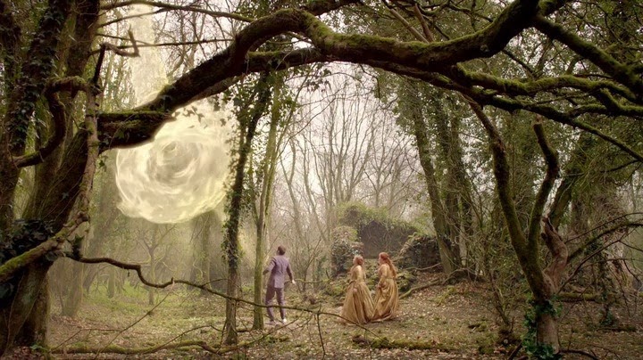 [Doctor%2520Who%2520-%2520Day%2520of%2520the%2520Doctor%2520-23%255B2%255D.jpg]