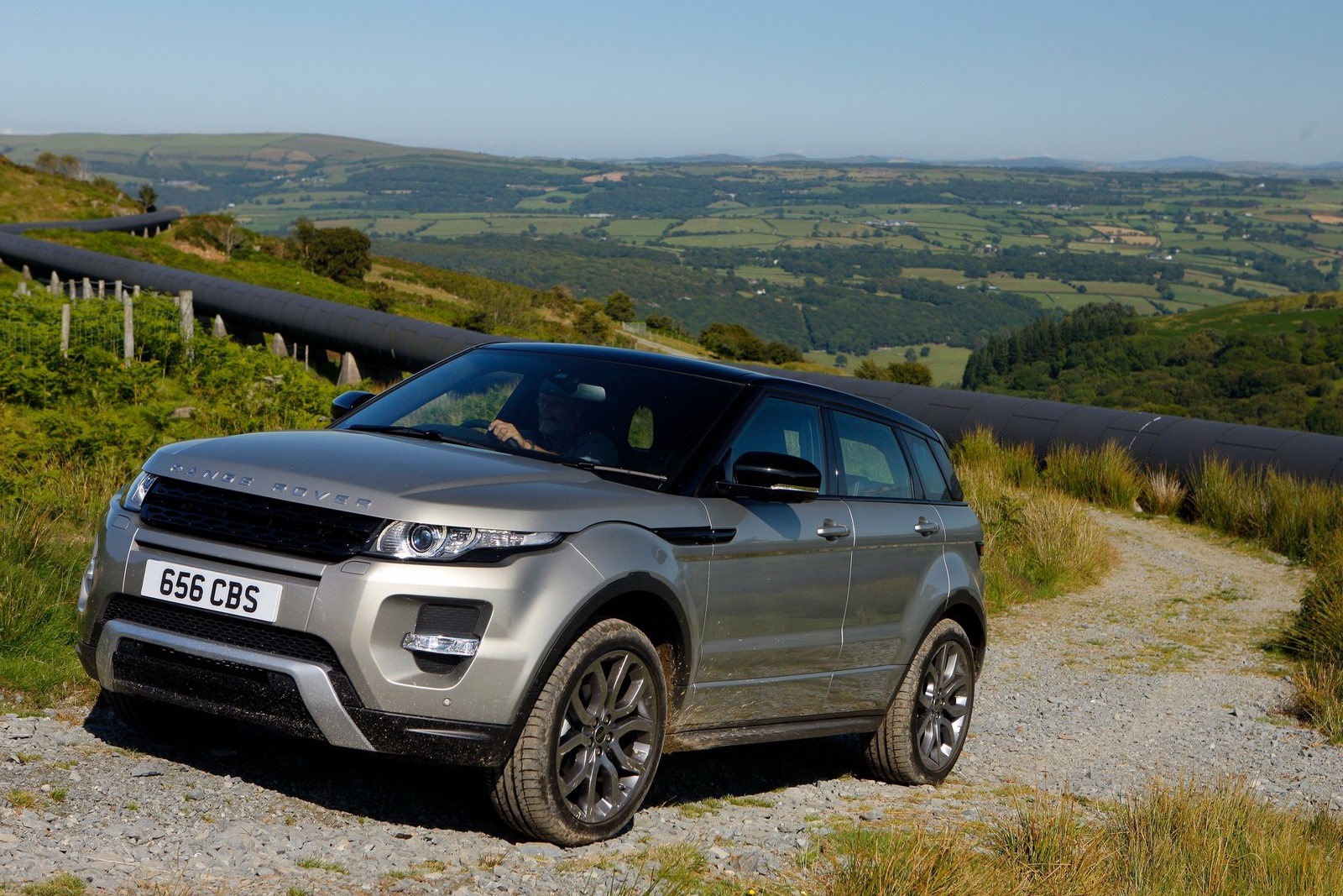 [RR-Evoque-2%255B2%255D.jpg]