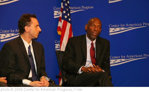 'Learning from the Harlem Children's Zone' photo (c) 2008, Center for American Progress - license: http://creativecommons.org/licenses/by-nd/2.0/