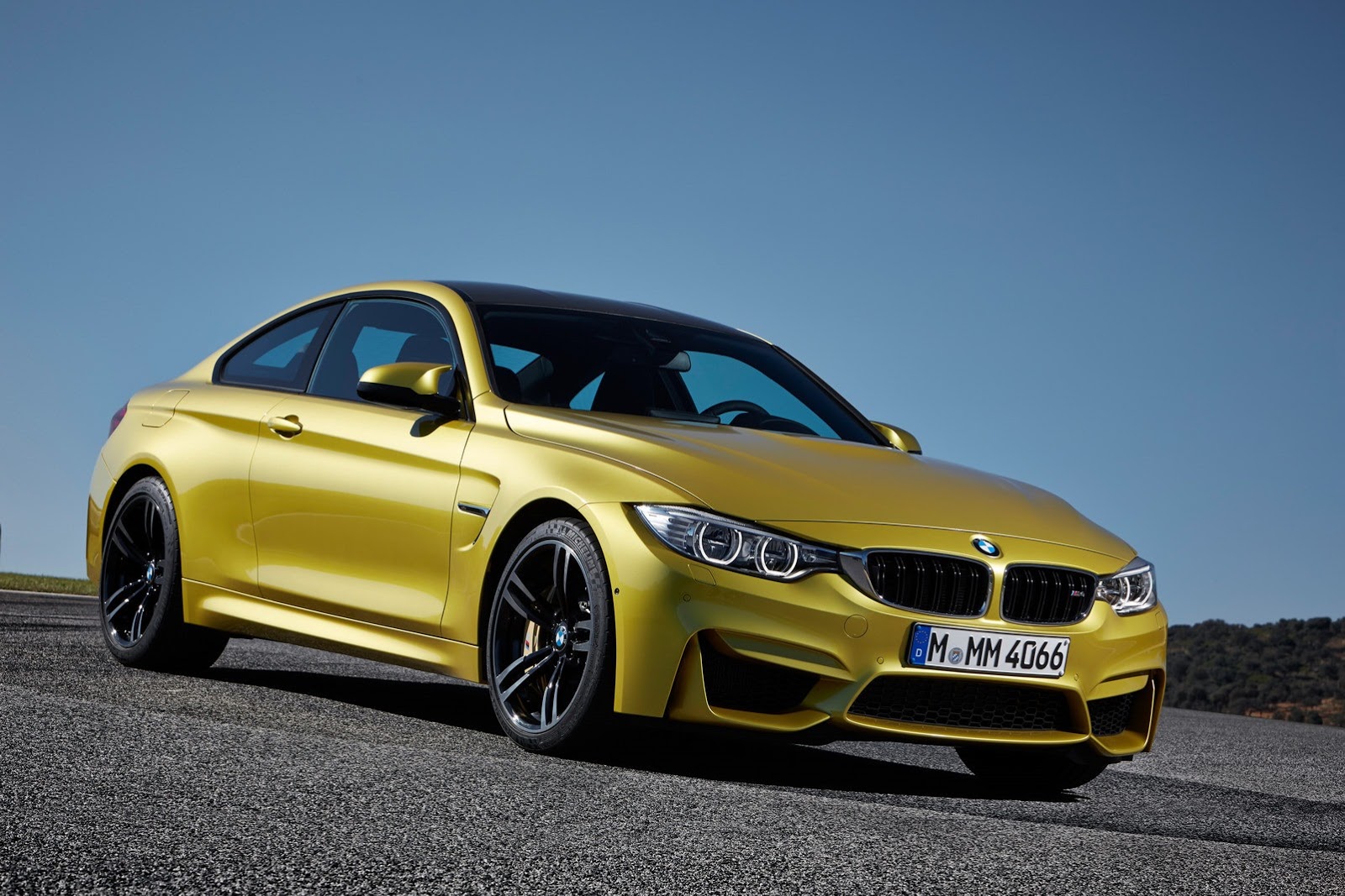 [New-BMW-M4-Coupe-16%255B2%255D.jpg]