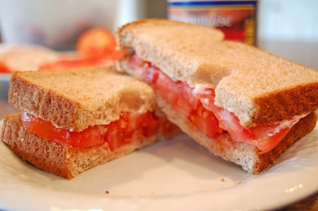 [tomato-sandwich-done-1024x680%255B4%255D.jpg]