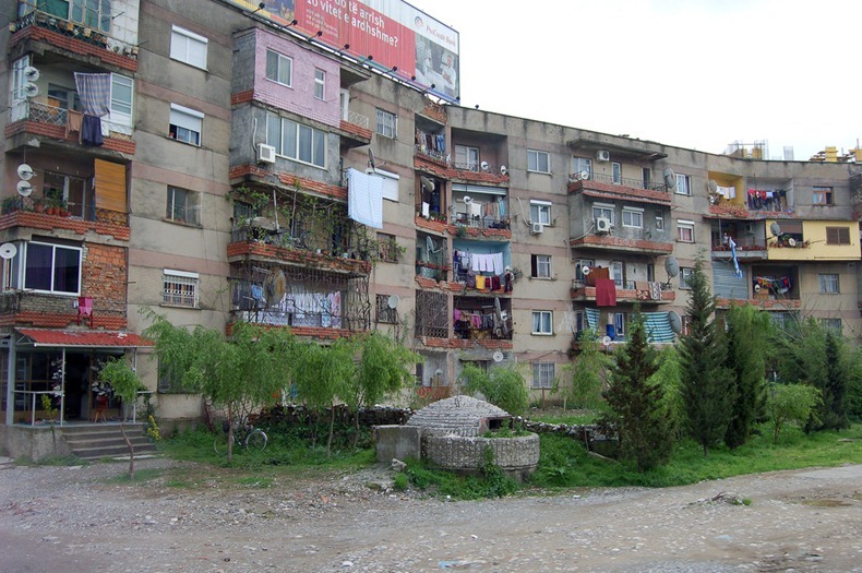 bunkers-albania-11