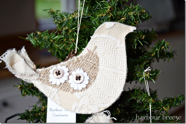 single bird ornament ps