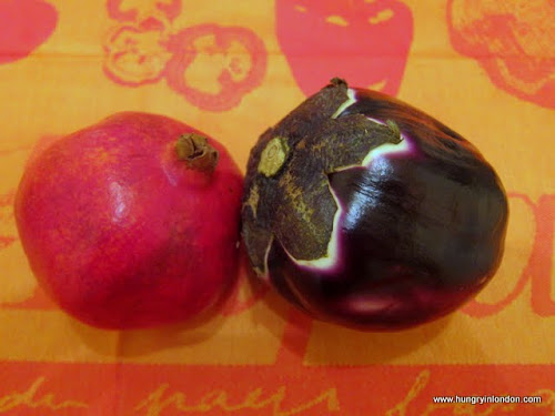 Ute cooks: ROASTED AUBERGINES WITH YOGHURT AND POMEGRANATE Ute cooks: ROASTED AUBERGINES WITH YOGHURT AND POMEGRANATE