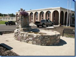 1572 Alberta Cardston Main St - Fay Wray (King Kong actress) Fountain