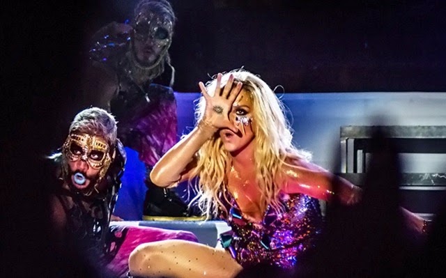 kesha simbolismo illuminati 1 kesha simbolismo illuminati 1