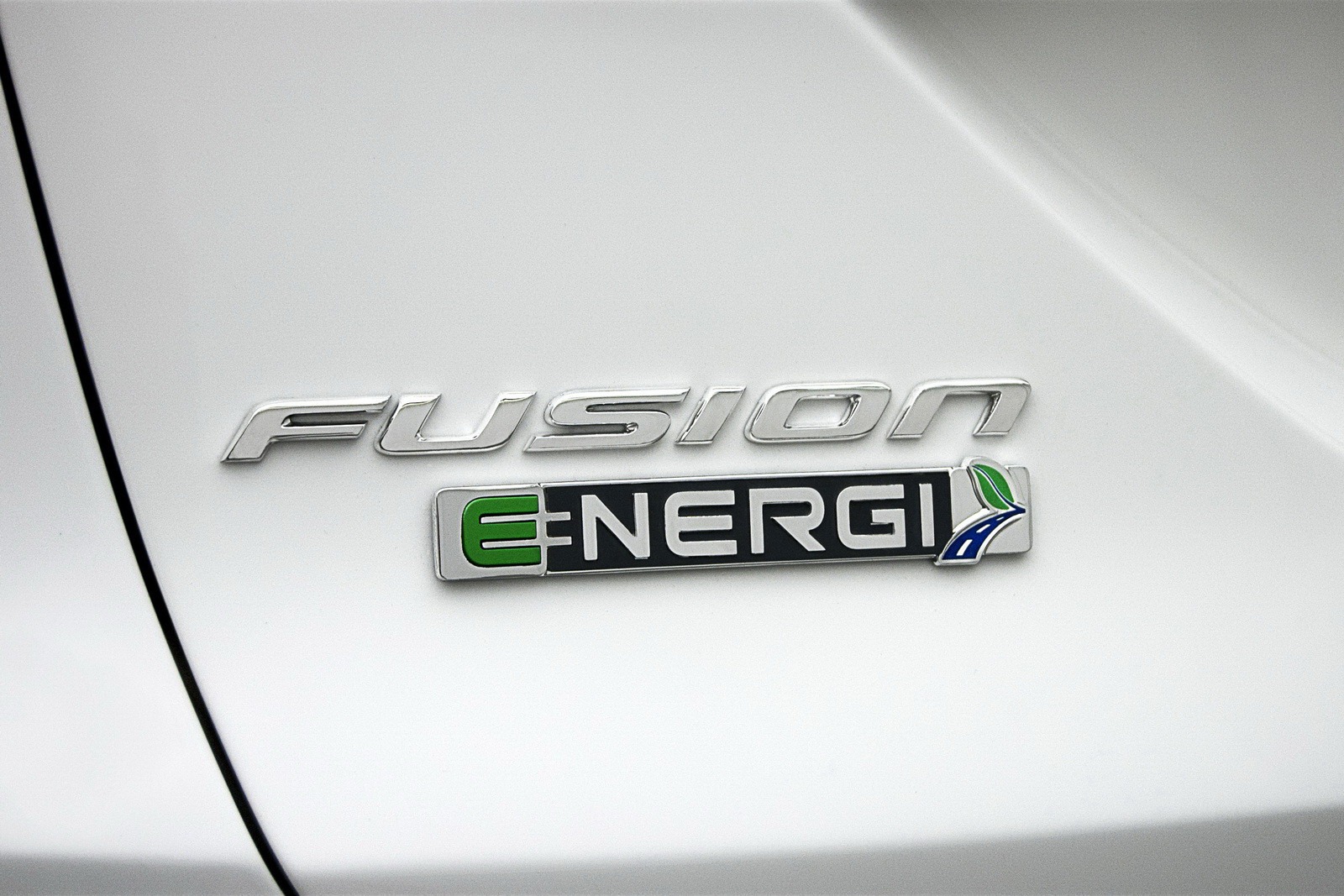 [Ford-Fusion-Energi-09%255B2%255D.jpg]