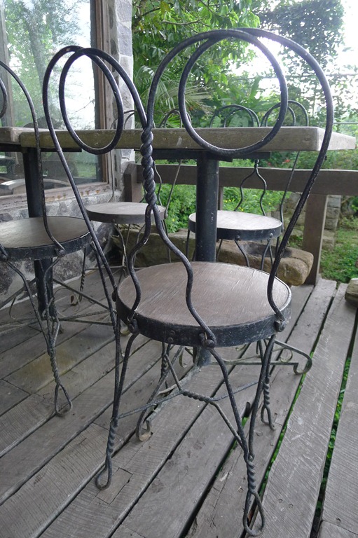 [Wrought%2520Iron%2520Chair%2520from%2520the%252070s%2520or%252080s%255B3%255D.jpg]