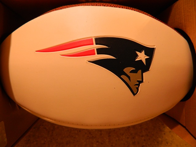 [vince%2520wilfork%2520football%2520004%255B3%255D.jpg]
