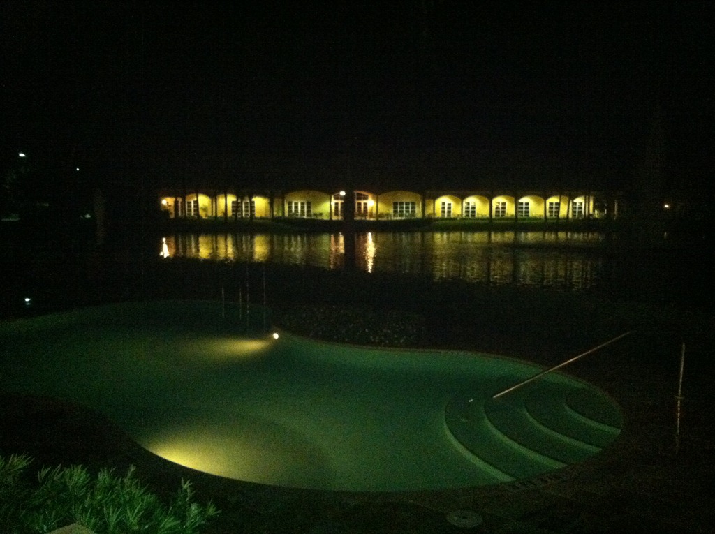 [2012.10.03%2520Naples%2520%252873%2529%255B4%255D.jpg]
