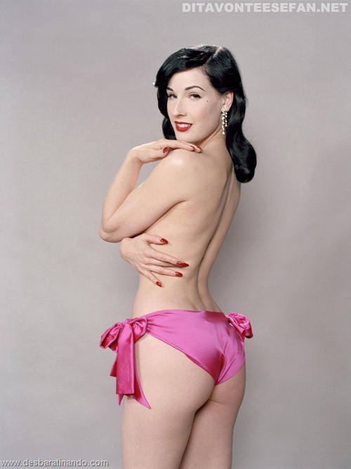 dita von teese linda sensual sexy sedutora desbaratinando (132) dita von teese linda sensual sexy sedutora desbaratinando (132)