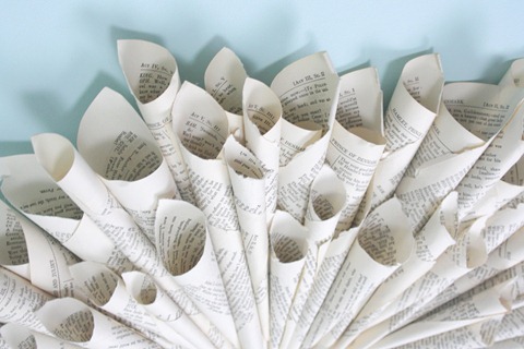 [bookpagewreathtutorial13.jpg]
