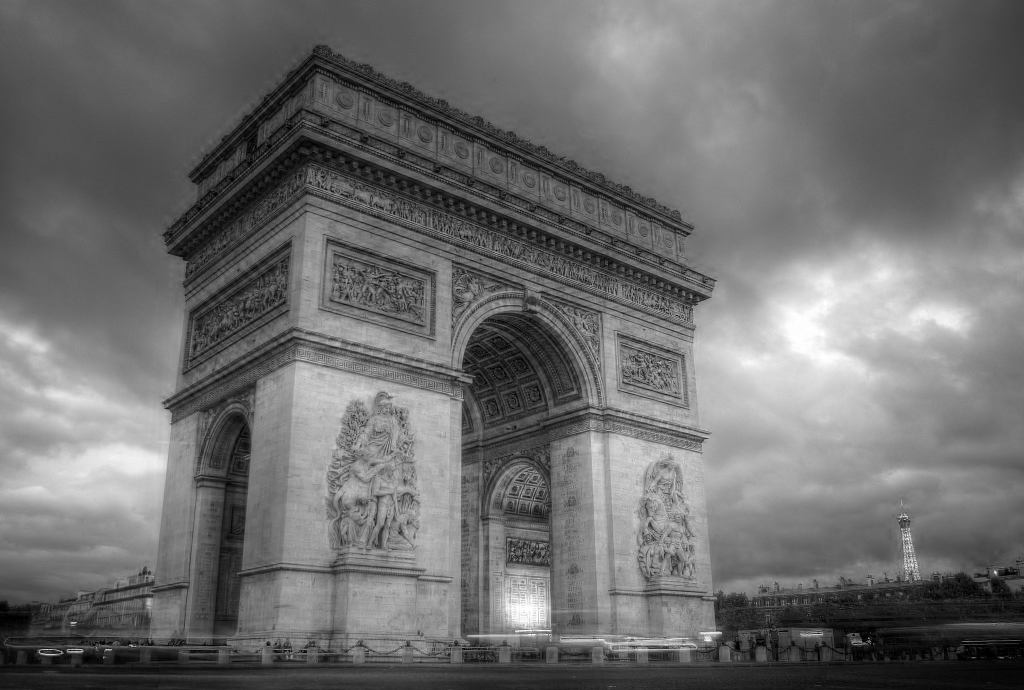 [Paris-1001_2_3_4_5_tonemapped%2520%25282%2529.png]