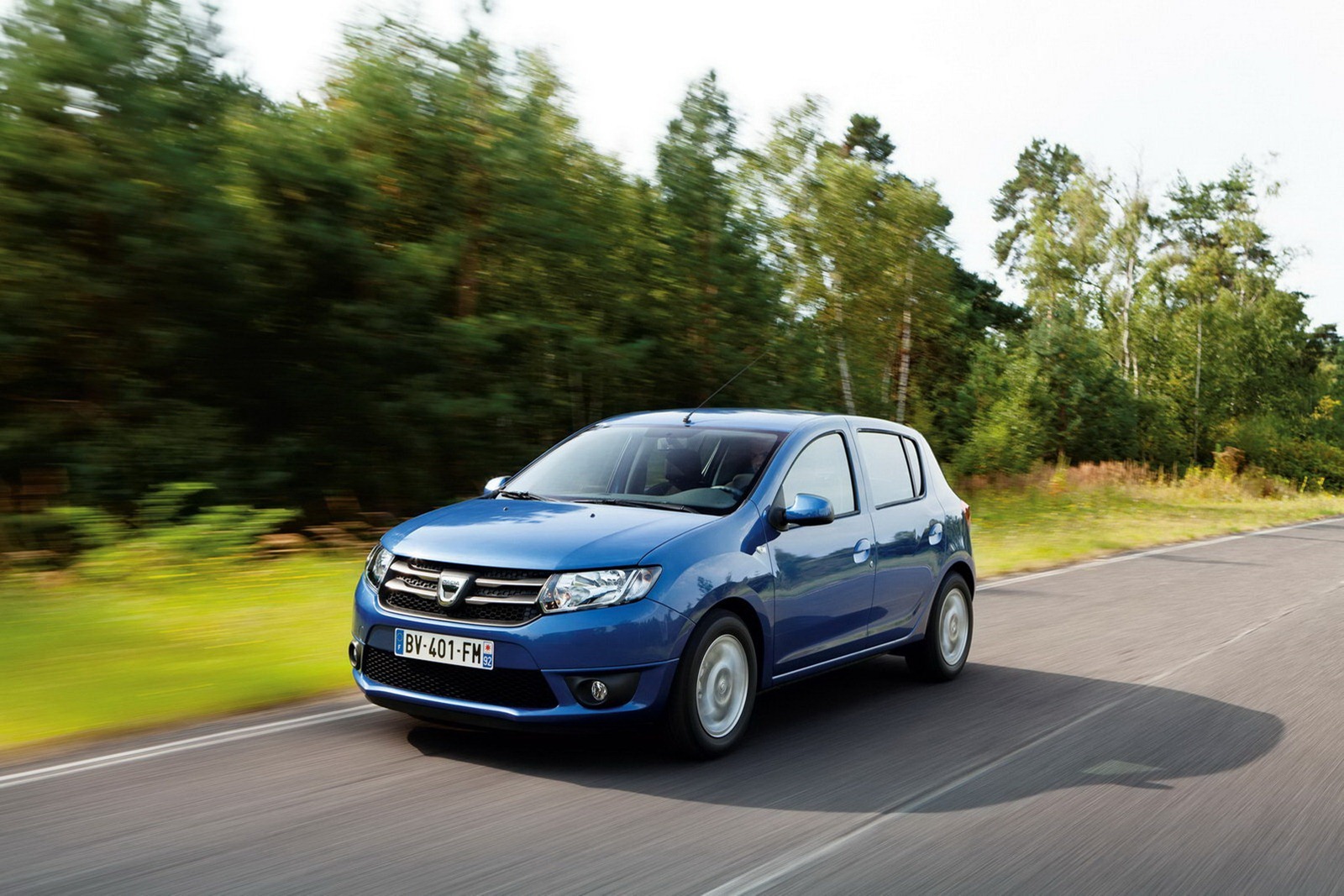 [Dacia-Logan-Sandero-38%255B2%255D%255B2%255D.jpg]
