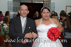 Fotos do evento Gabriela e Jardelle. Foto numero 3389 do estudio Foto Arte Digital, de Itaborai, RJ, que faz fotografia de casamentos (fotos de casamento), fotos de aniversario (fotografia de aniversario), fotos de 15 anos, fotos de criancas (fotografia infantil), fotos de eventos sociais, videos de casamento, videos de 15 anos, videos de making-of, videos de aniversario, video infantil (video de criancas) e videos de eventos sociais. Fotojornalismo e videojornalismo em Itaborai, RJ.