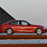 2012 BMW 3-serie Sport Line 008.jpg