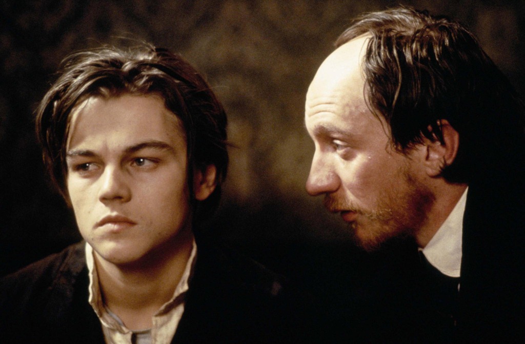 [still-of-leonardo-dicaprio-and-david-thewlis-in-total-eclipse%255B5%255D.jpg]