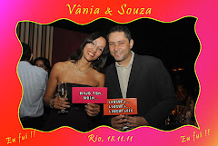 Fotos do evento Vânia e Souza - 18.11.11. Foto numero 39 da Social Click Fotografia Digital, do Rio de Janeiro, RJ, que faz fotos divertidas, fotos malucas, fotos com fantasias, fotos na hora, fotografia maluca, fotografia divertida com molduras personalizadas. fotos divertidas malucas foto maluca animadas animado rj rio de janeiro divertida fantasia animada fotografia noiva fotógrafa retrato social fotografias para casamento noivos