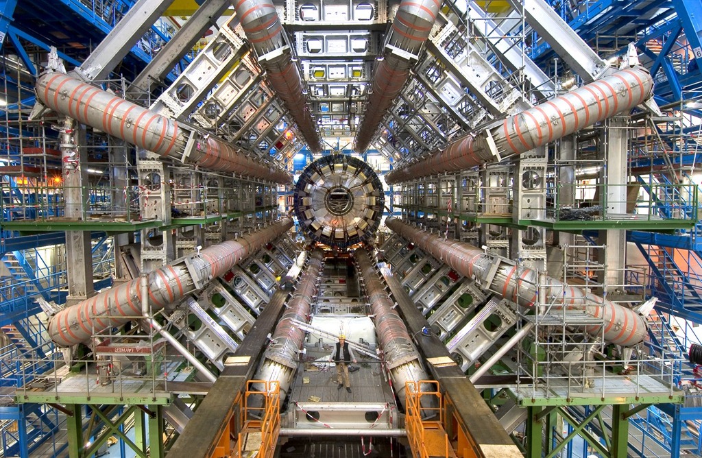 [Acelerador%2520de%2520particulas%2520do%2520Cern%255B4%255D.jpg]