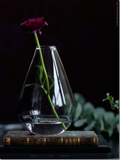 ikea_simple_floral_arrangement