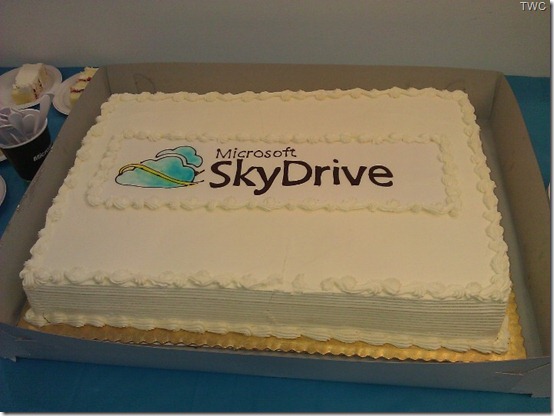 SkyDrive Cake