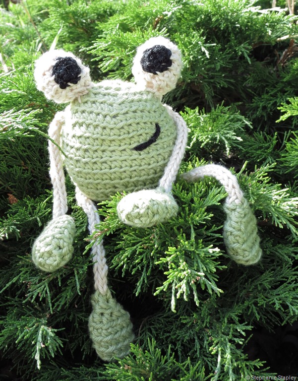 [frederick%2520the%2520frog%2520%25287%2529%255B6%255D.jpg]
