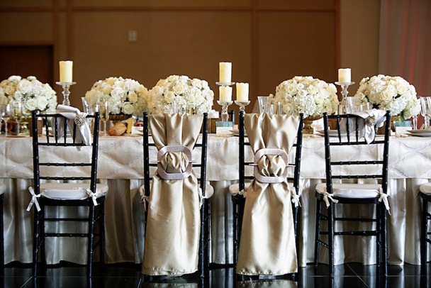 glam-goddess-wedding-theme-table-setting-love-life-images