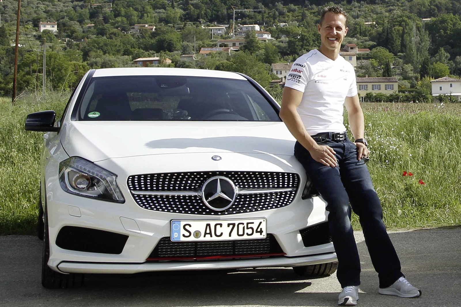 [Michael-Schumacher-Mercedes%255B3%255D.jpg]