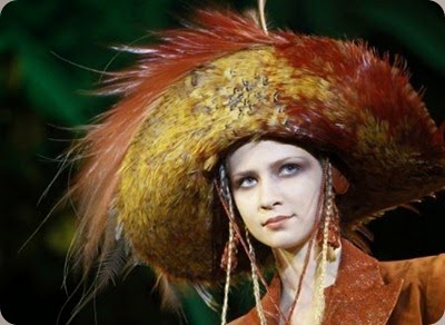 Chapeau, Madame! Cappelli di signore torinesi 1920-1970