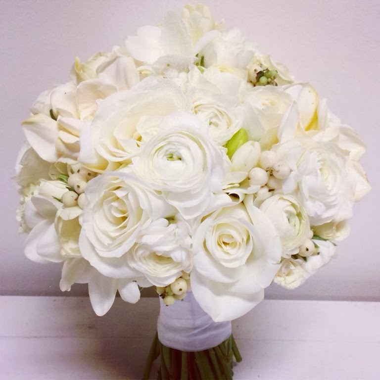 [white-natural-beauties-floral-147588%255B2%255D.jpg]