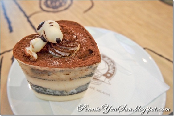 Charlie Brown Cafe (11)