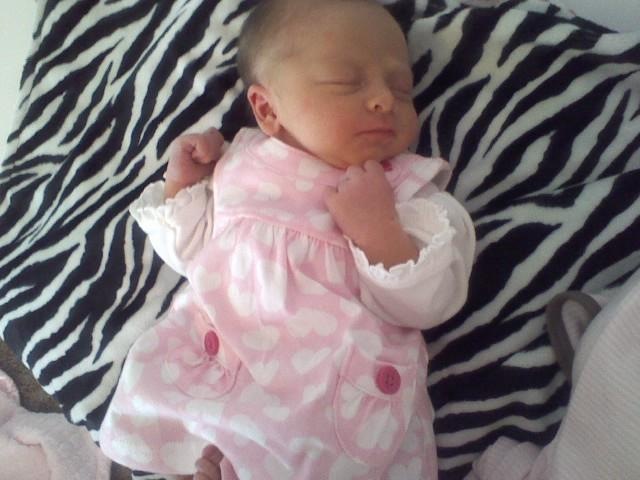 [Pretty%2520Baby%255B2%255D.jpg]