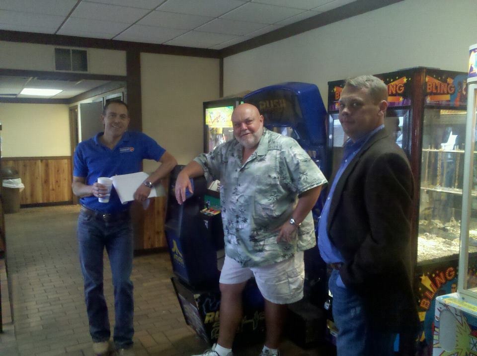 [Truck-Stop-Missouri-Folks2.jpg]