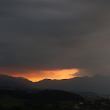Saint Jean Pied de Port: tramonto sui Pirenei.