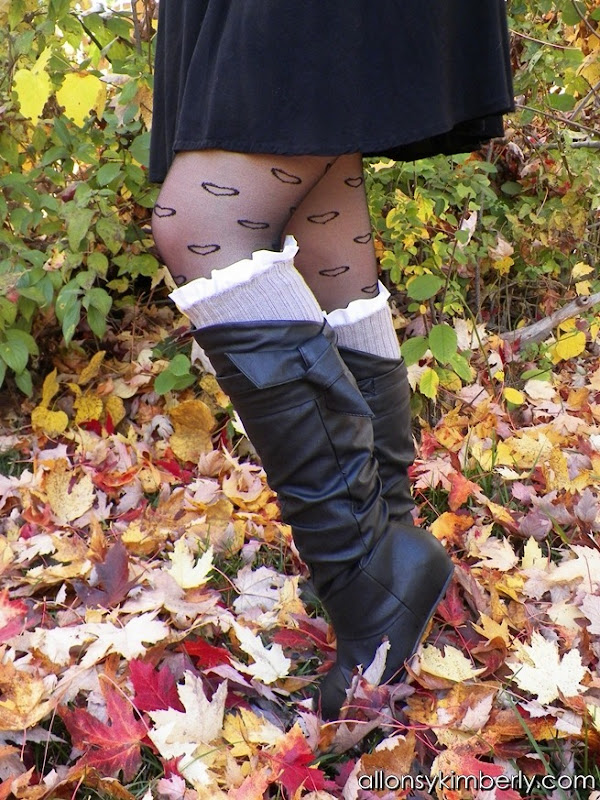 Refashion An Old Sweater into Leg Warmers/Boot Socks | allonsykimberly.com Refashion An Old Sweater into Leg Warmers/Boot Socks | allonsykimberly.com