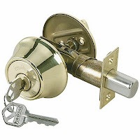 [deadbolt_lock_brass%255B6%255D.jpg]