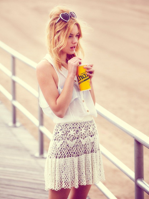 [camillerowefreepeoplejune20123%255B1%255D.jpg]