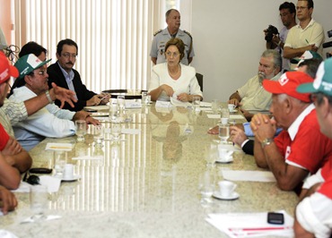 Governadora recebe representantes do Grito da Terra - Elisa Elsie (2) Governadora recebe representantes do Grito da Terra - Elisa Elsie (2)