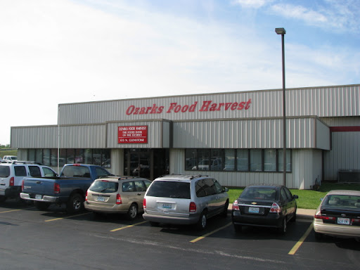 The Ozarks Food Harvest headquarters at 615 N. Glenstone is also the site of its expansive warehouse. (photo credit: Sam Senovich)