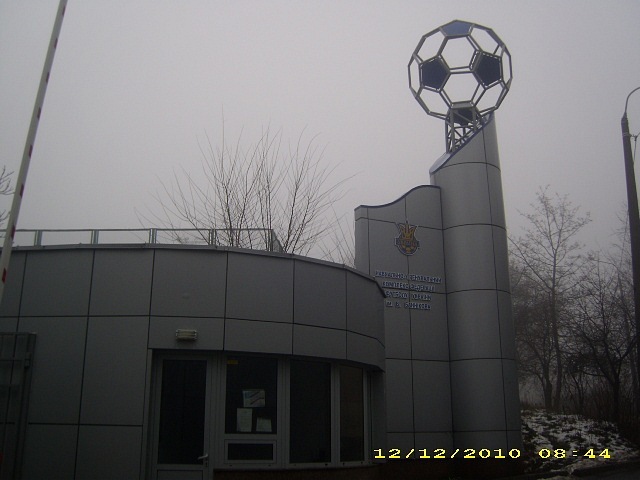 y_b2713802.jpg