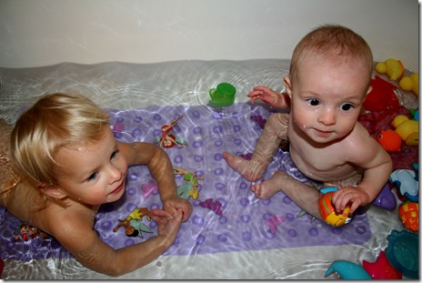 Finley & Cori in bath ps