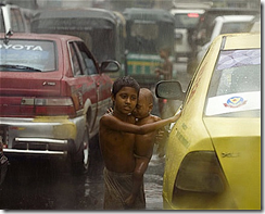 1-1235992500-child-beggars-1 1-1235992500-child-beggars-1