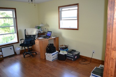 [moved%2520in%2520office%25201%255B3%255D.jpg]