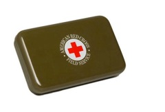 A vintage first aid-tin, also from the Red Cross. Perfect for your desk drawer at work. A vintage first aid-tin, also from the Red Cross. Perfect for your desk drawer at work.