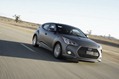 2013-Hyundai-Veloster-Turbo-40