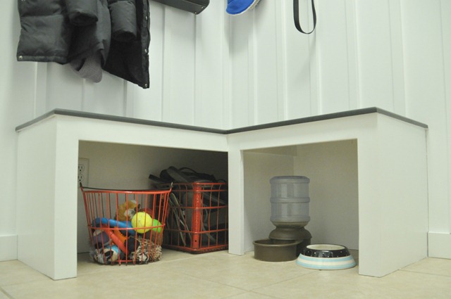 Decor and the Dog Mudroom Bench