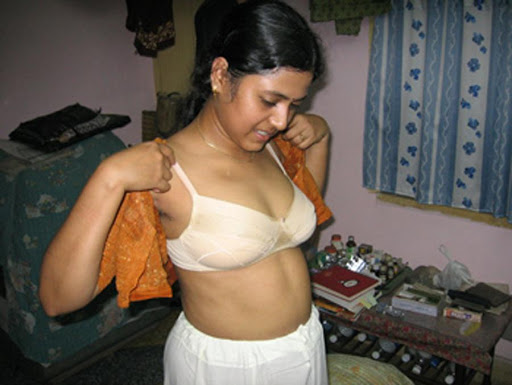 The aunty nude in peperonity accept Aunty nude in peperonity