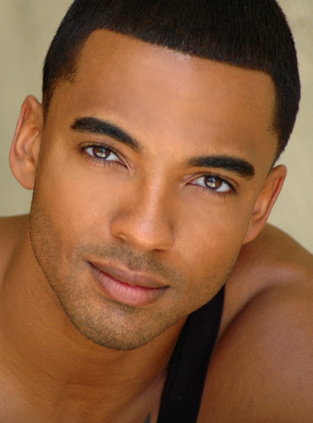 Christian Keyes Christian Keyes
