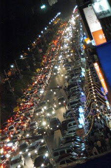 MG Road Bangalore.jpg MG Road Bangalore.jpg